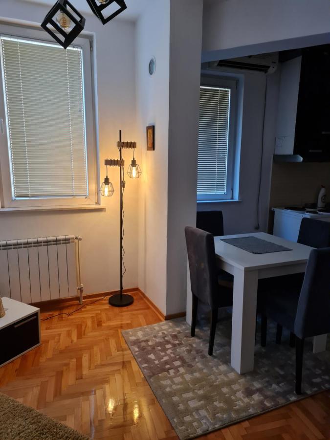 Apartman Veselinovic Free Parking Vranje Esterno foto